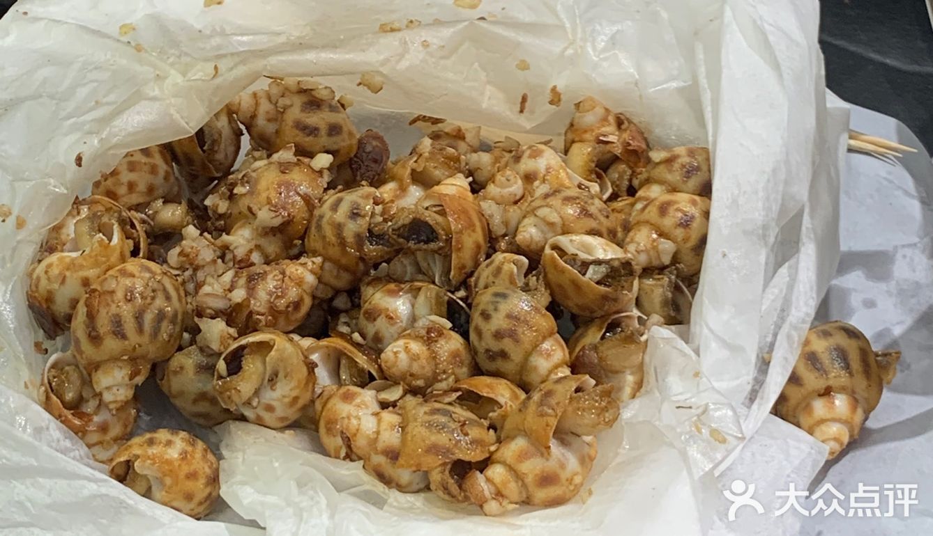 广州探店/解锁最“豪”气的吃法[调皮]