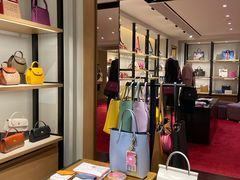 -COACH蔻驰(太古汇店)