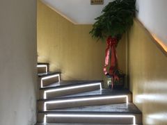-邻家小馆(银都店)