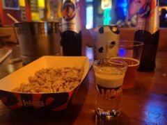 -Helens海伦司小酒馆(上海东明广场店)