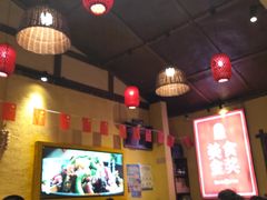 -富正毅三下锅·湘西韵味(天门山索道店)