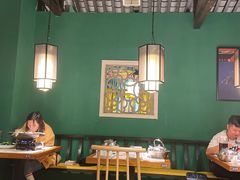 大堂-小凤庭·地道湖北菜武昌鱼·藕汤(38年黄鹤楼店)