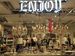 -吾悦广场(南京鼓楼店)