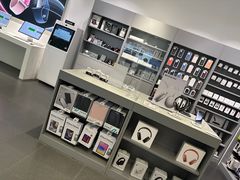 -Apple授权专营店(宝山万达店)