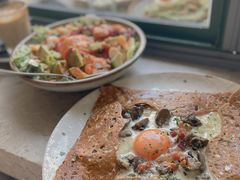 鸡蛋蘑菇熏肉荞麦可丽饼-RAC BAR(安福路店)