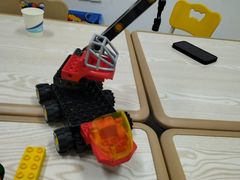 -童程童美信奥赛科技特长·乐高编程科创机器人(万达银盆岭校区)