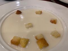 奶油鸡茸汤-小白桦西餐厅