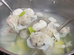 -章记正宗南岗鱼蛋火锅