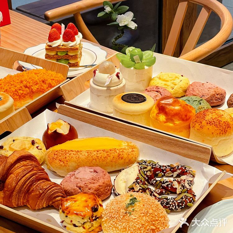 司小禾开新店啦✨✨日式短蛋糕真的好吃‼️