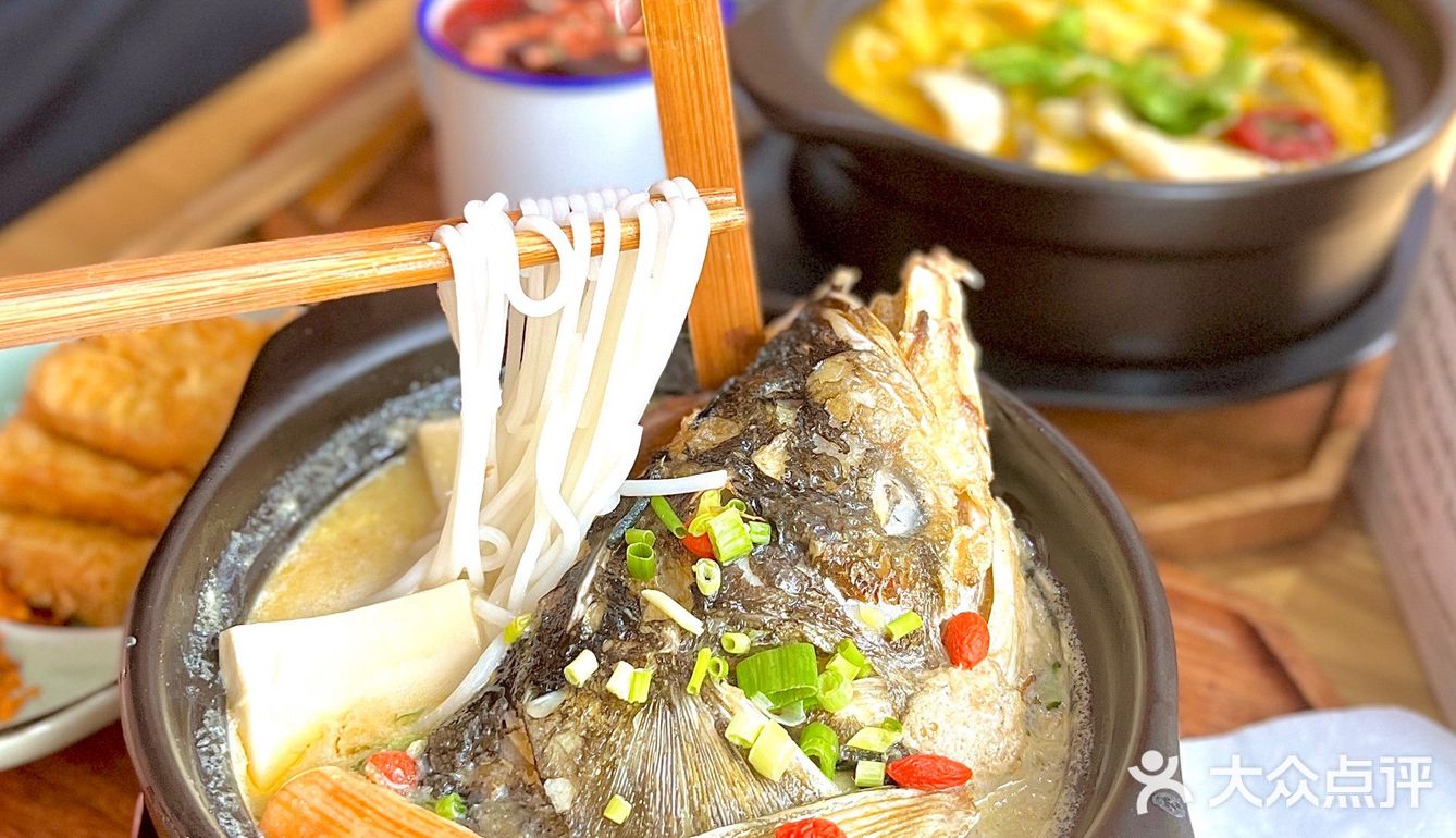 美丽女孩谁能拒绝的了这碗养颜鱼汤‼️