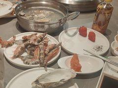 -黑金·寻焰自助百汇·烤肉·火锅(中街店)