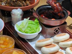 -龚兴城鱼羊吉·小亮蒸虾·武汉地标美食(苗栗路店)