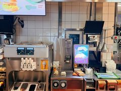 -麦当劳(红旗路店)