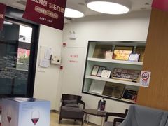 -雅悦齿科(顾村公园店)