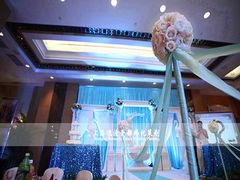 -上海虹梅嘉廷酒店