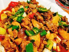 沙湾大盘鸡-楼兰古丽新疆菜(钟楼景观店)