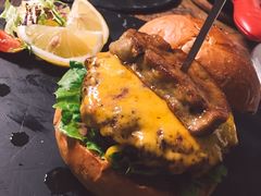 -HIGH FIVE哈福手工汉堡(桂林路店)