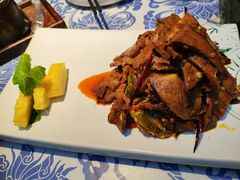 风味牛肉-云海肴·汽锅鸡·云南菜(领展购物广场·中关村店)