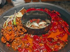 -二荆条·蜀鲜汇城市森林火锅