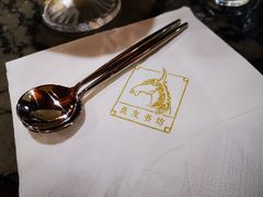 餐具摆设-良友书坊(安徽路店)