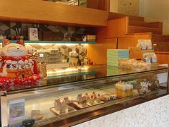 -莎琳娜食品有限公司·蛋糕店