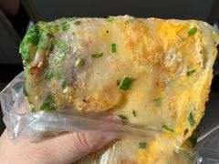 -正宗杂粮煎饼香软鸡蛋饼