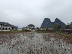 -钟山水墨田园