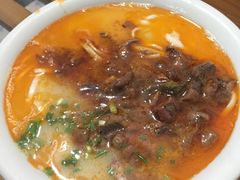 -何记鳝鱼面馆(开发区分店)