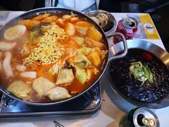 韩式鸡肉火锅-欧巴来了韩式料理