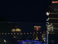 -Tipsy Bar•屋顶露台酒吧&水烟吧
