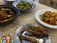 -江城燕子大排档(江汉路步行街店)