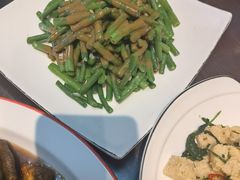 -鲁南仔·滕州炒鸡(经三路店)