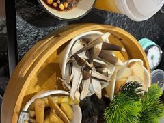 -一善菌·云南菌汤·云南菜(银泰城店)