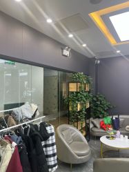 -藤野造型烫染·漂发