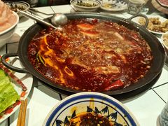 -旧街市鲜货老火锅(大光路店)