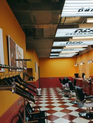 -Devilhands Barbershop男士理容店