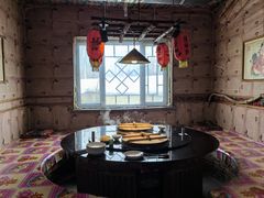 -鱼窝棚柴火铁锅炖(富山屯店)