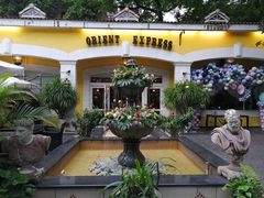 -火车头法国西餐厅