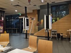 -麦当劳(金平路站店)