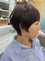 点击看大图 -虫二·专注健康烫染沙龙