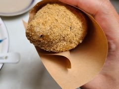 -正南齐北·老街糯米团(洪崖洞店)