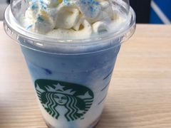-星巴克(浦东机场T2到达店)