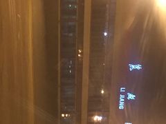 iphone_upload_pic-丽江三义国际机场