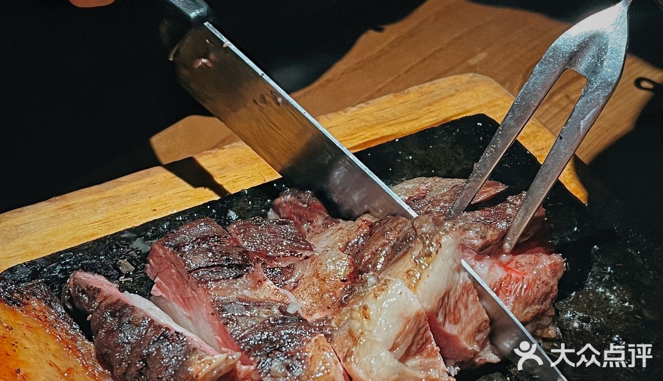 美式烤肉天花板🔥4小时只为这一口