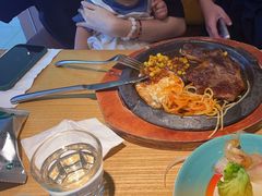 -菲滋意式休闲餐厅(北仑银泰城店)