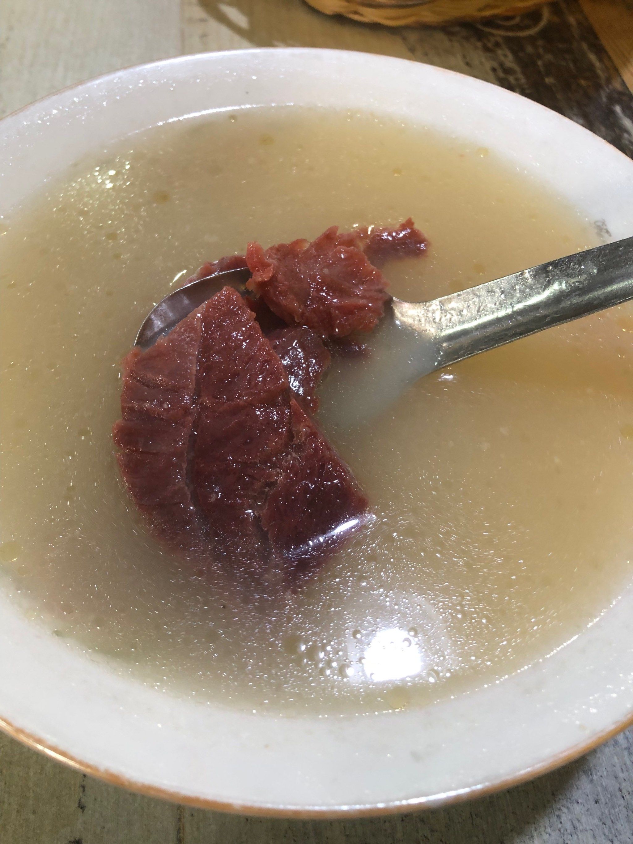 嘎嘎好吃的驴肉火烧