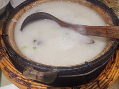 -粤港湾砂锅粥·宵夜(宝龙店)