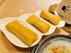 鸡丝炸春卷-又一间茶点轩(百汇广场店)
