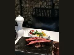 -Erman岩烧牛排(虹桥南丰城店)