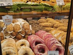 -BROAD面包路·欧式面包(龙湖时代C馆店)